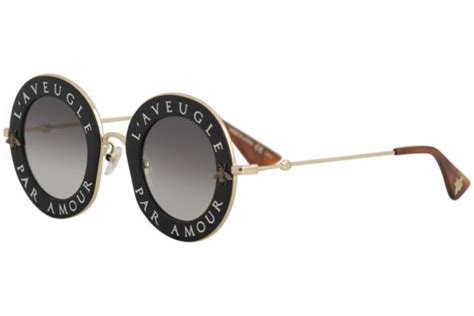 Gucci Vintage Sungalsses for Women for sale .